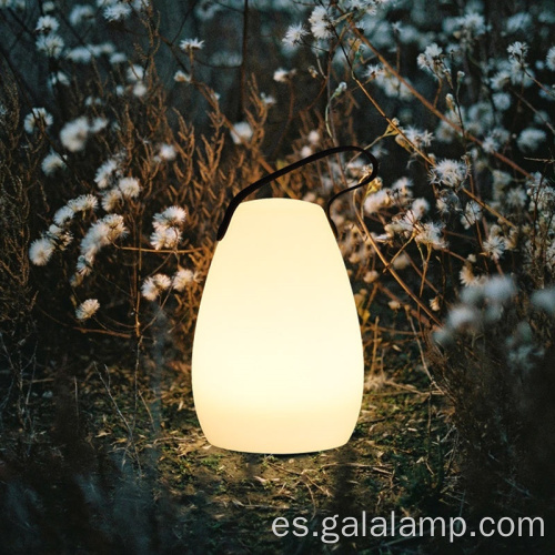 Linterna LED recargable portátil